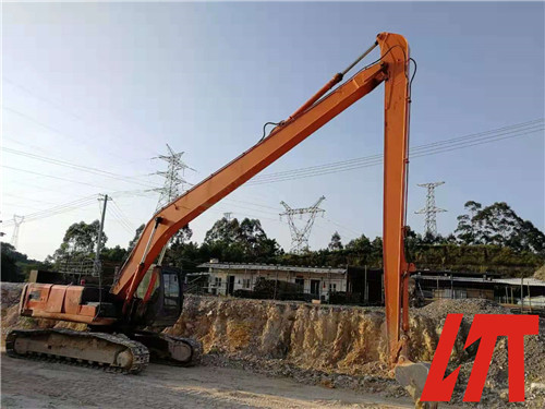 長臂挖掘機(jī)廠家、挖機(jī)加長臂、挖機(jī)加長臂改裝