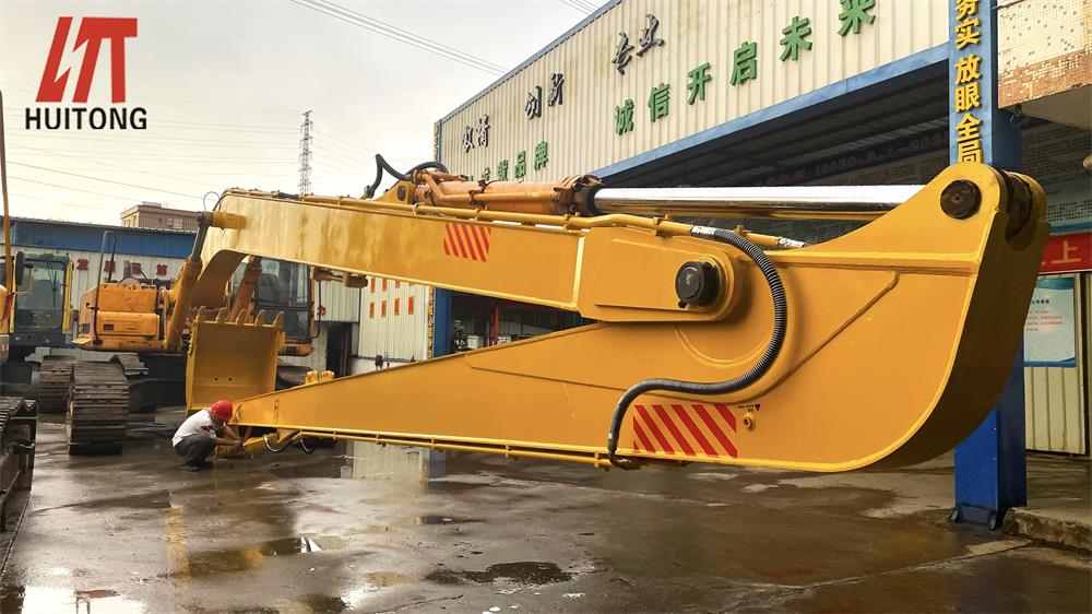 挖掘機(jī)加長(zhǎng)臂出現(xiàn)高溫問(wèn)題該怎么應(yīng)對(duì)？